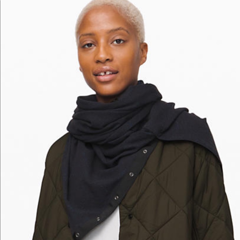 Versatile Vinyasa Scarf. New with tags!